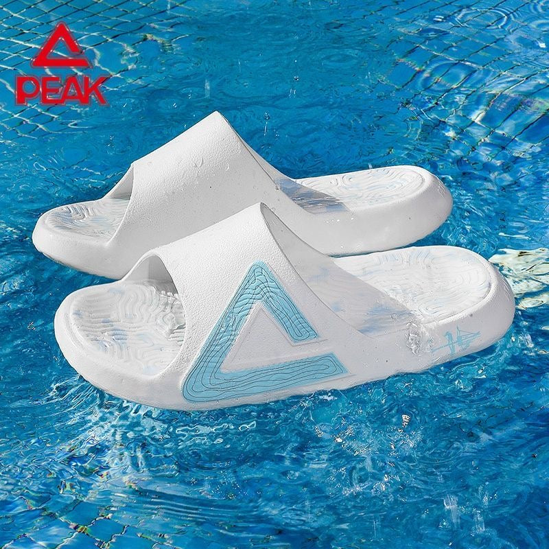 PEAK Slipper - Auspicious Clouds Series (Light Blue)